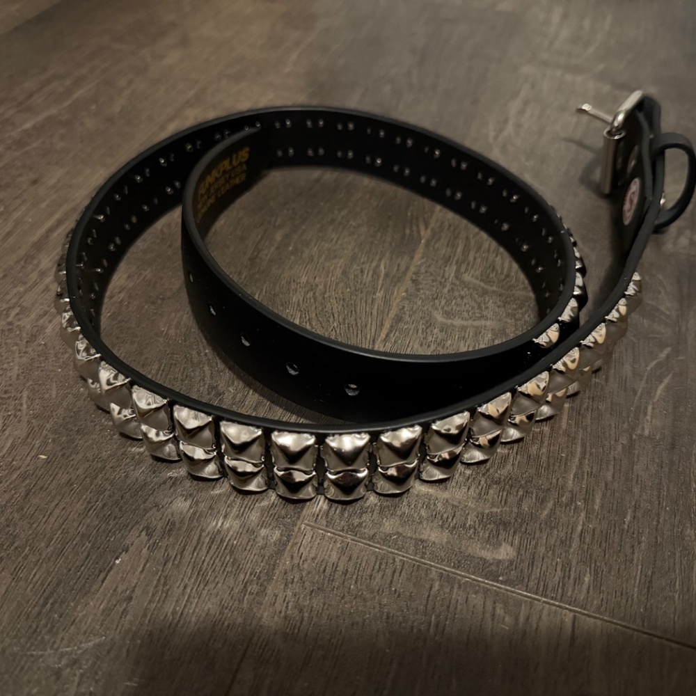 Two Row Pyramid Stud Belt - Picture 5 of 7